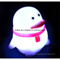 Elektronisches leuchtendes Plastiknachtlicht-Pinguin-Baby scherzt Kind-Spielwaren